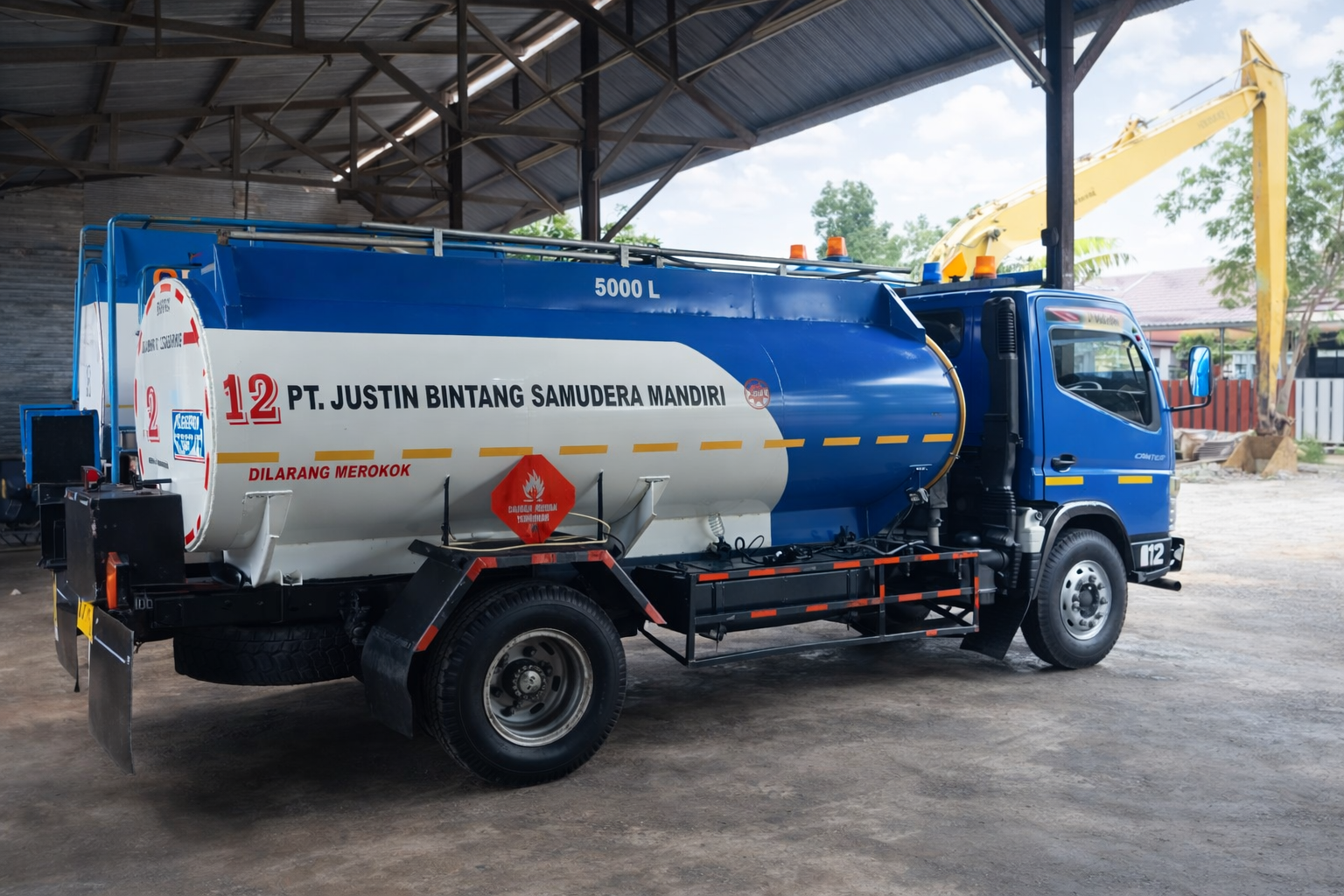TRUCK PT JUSTIN BINTANG SAMUDERA MANDIRI
